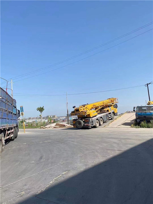 思明区25吨吊车的租赁价格大概是多少？