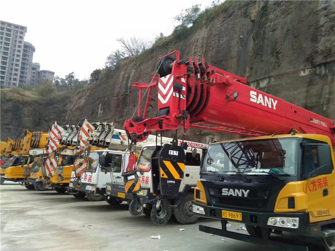 思明区吊车出租按什么计费？台班费、单次费、里程费怎么算？